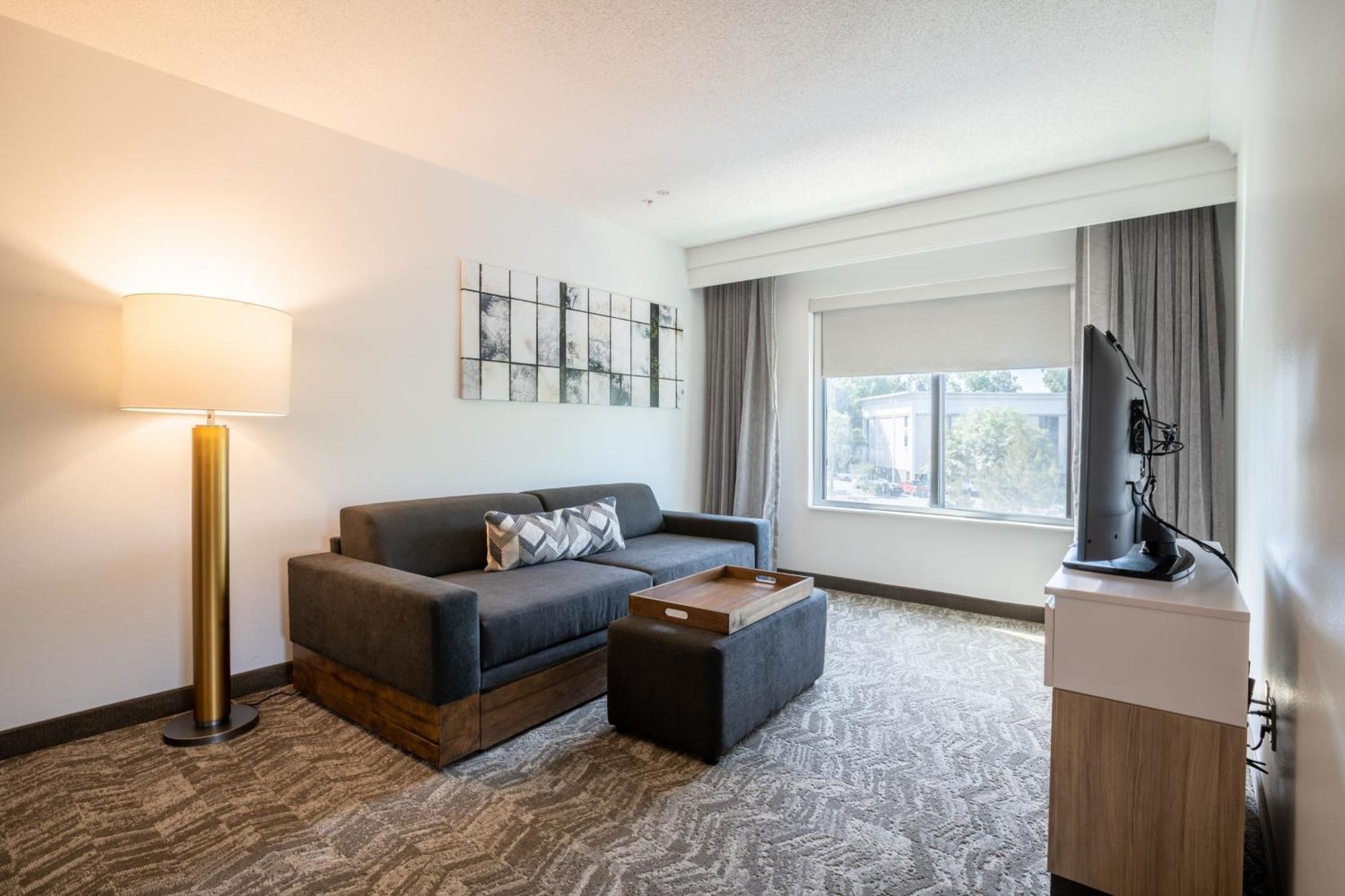 Springhill Suites Gainesville Exterior foto